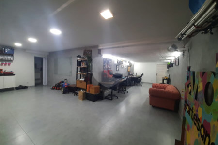 Casa à venda com 3 quartos, sendo 1 suíte, no Centro, Vinhedo, SP