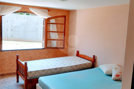 Chácara à venda com 5 quartos, sendo 1 suíte,  em Alpes do Sarapu, Salto de Pirapora, SP