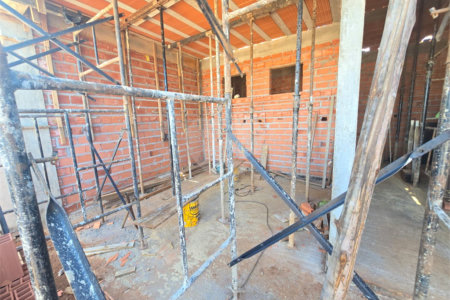 Casa à venda com 3 quartos, sendo 1 suíte, no condomínio Residencial Tivolli, Itapetininga - SP