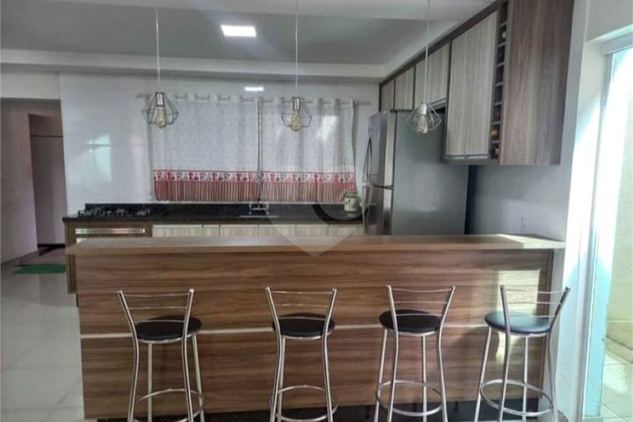 Casa à venda com 3 quartos, sendo 1 suíte,  em Jardim Silvestre IV, Amparo, SP