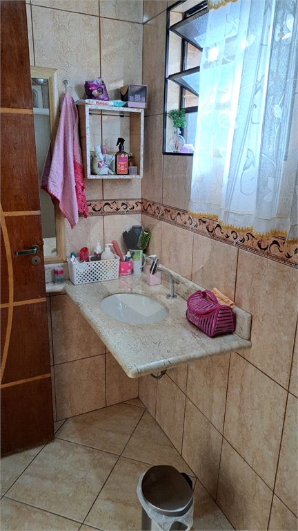 Casa à venda com 3 quartos, sendo 1 suíte,  em Jardim Universo, Mogi das Cruzes, SP