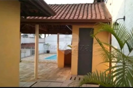 Apartamento à venda com 3 quartos, sendo 1 suíte,  em Jardim Topázio, São José dos Campos, SP