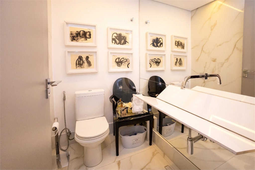Apartamento à venda com 4 suítes em Itaim Bibi, São Paulo, SP