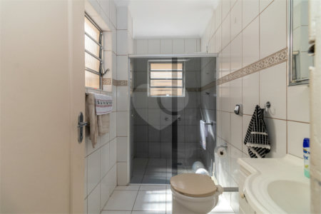 Casa Térrea à venda com 3 quartos, sendo 1 suíte,  em Indianópolis, São Paulo, SP