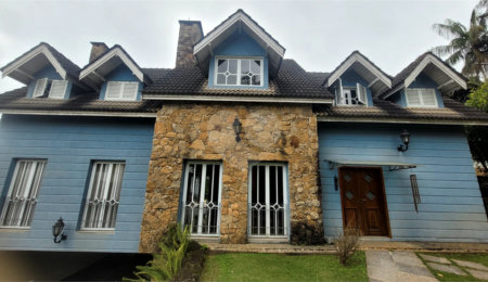 Casa à venda com 3 suítes no condomínio Suíça da Cantareira, Mairiporã - SP