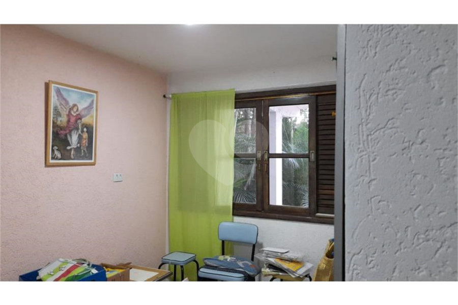 Casa à venda ou para alugar com 5 quartos, sendo 1 suíte, em Vila Romero, São Paulo, SP