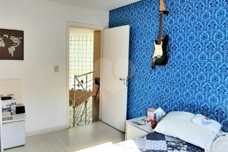 Casa à venda com 5 quartos, sendo 4 suítes, em Água Fria, São Paulo, SP