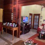 Casa à venda com 3 quartos, sendo 1 suíte,  no Centro, Araçoiaba da Serra, SP