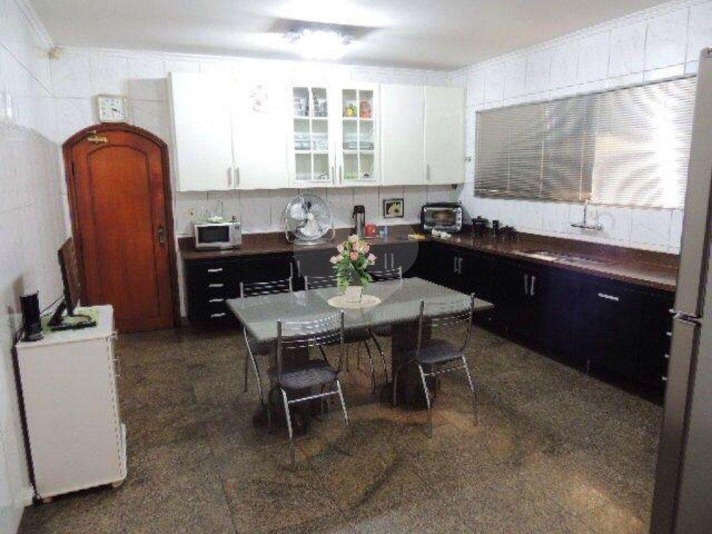Casa à venda com 6 quartos, sendo 3 suítes, em Parque Novo Mundo, São Paulo, SP