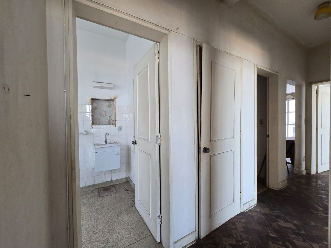 Apartamento com 3 dormitórios à venda, 175 m² por R$ 950.000,00 - Itararé - São Vicente/SP