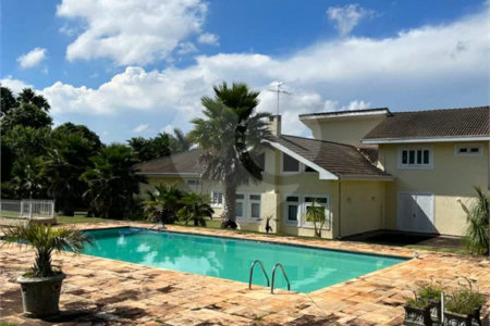 Casa à venda com 6 quartos, sendo 3 suítes, em Chácara Malota, Jundiaí, SP