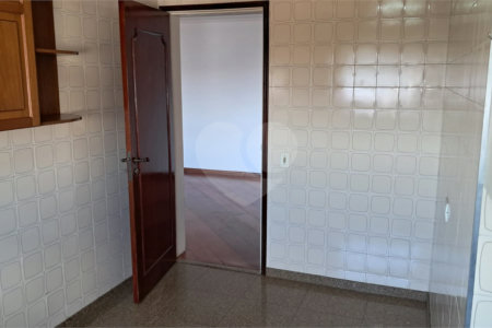 Apartamento para alugar com 2 quartos, sendo 1 suíte, em Alto da Boa Vista, São Paulo, SP