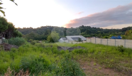 Terreno à venda em Jardim Estância Brasil, Atibaia, SP