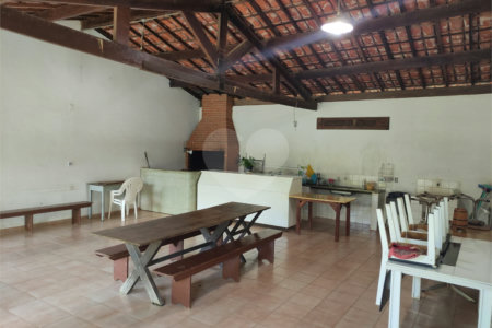 Chácara à venda com 3 quartos, sendo 1 suíte, em Vila Liberdade, Jundiaí, SP