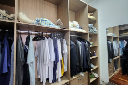 Casa à venda com 3 quartos, sendo 1 suíte,  em Cidade Jardim, Araraquara, SP