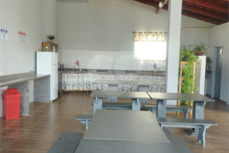 Apartamento à venda com 2 quartos, sendo 1 suíte,  em Estância Itaguaí, Caldas Novas, GO