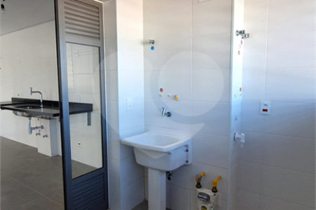 Apartamento à venda com 3 suítes em Vila Romana, São Paulo, SP