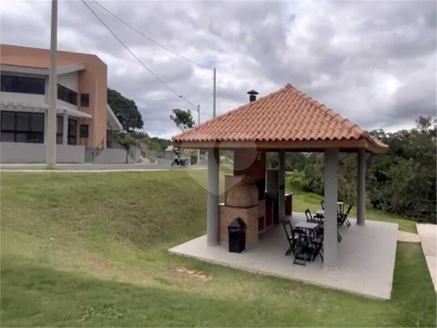 Terreno à venda no condomínio Cond Laguna, Indaiatuba - SP