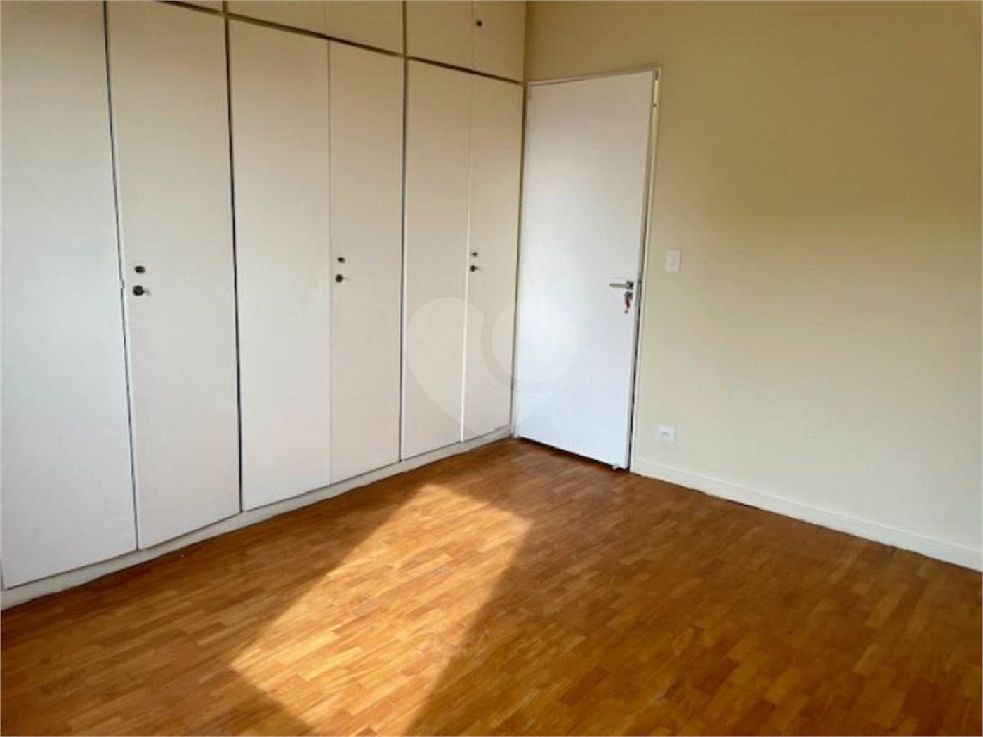 Apartamento à venda ou para alugar com 3 quartos, sendo 1 suíte, em Itaim Bibi, São Paulo, SP