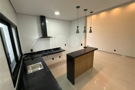 Casa à venda com 3 quartos, sendo 1 suíte, no condomínio Jardim Residencial Villagio Ipanema I, Sorocaba - SP