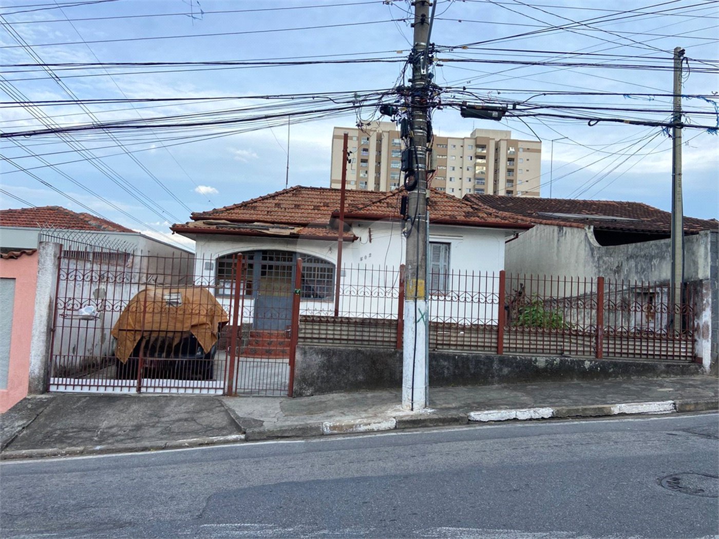 Terreno à venda com 3 quartos no Centro, Poá, SP