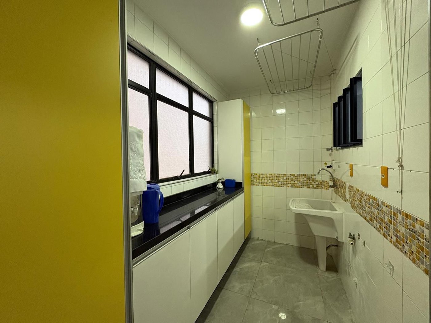 Apartamento com 3 dormitórios à venda, 145 m² por R$ 1.350.000,00 - Pompéia - Santos/SP