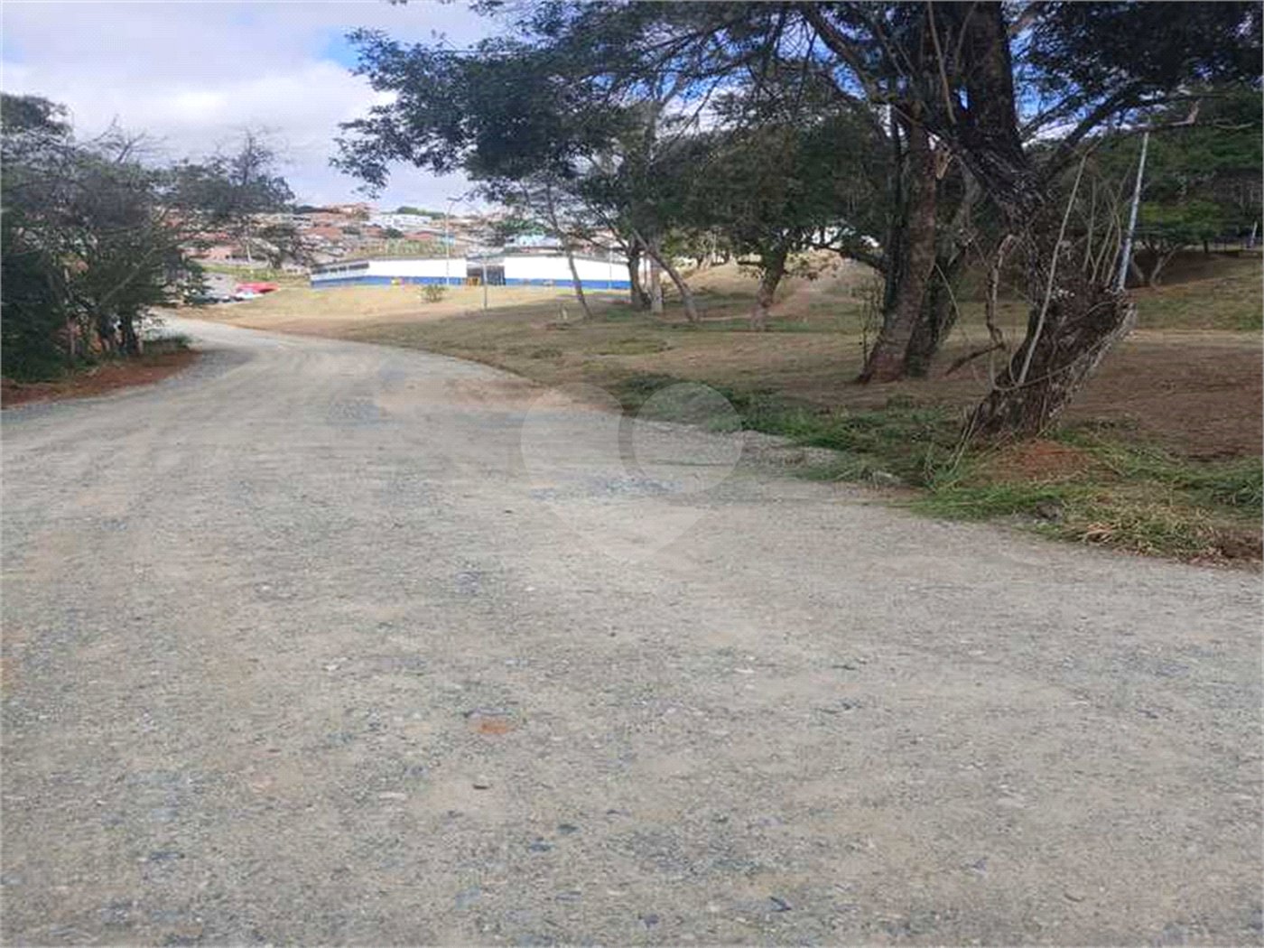 Terreno à venda no condomínio Portal dos Pássaros II, Mairinque - SP