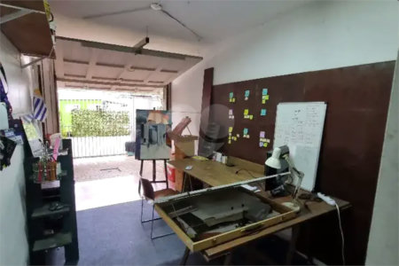 Sobrado à venda com 4 quartos, sendo 1 suíte, em Brooklin, São Paulo, SP