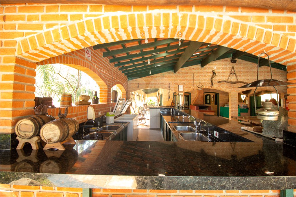 Fazenda para alugar com 3 quartos em Cristal, Mairinque, SP