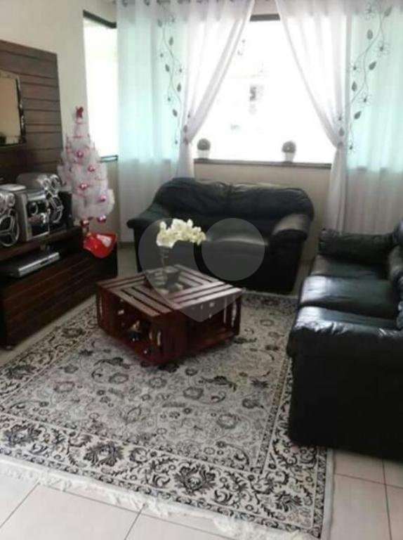 Sobrado à venda com 3 suítes em Limão, São Paulo, SP