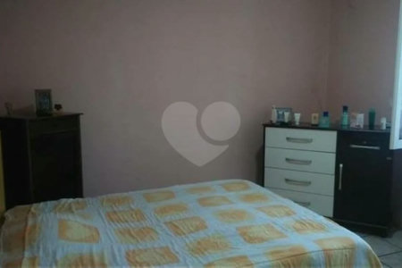 Casa Térrea à venda com 3 quartos em Chora Menino, São Paulo, SP