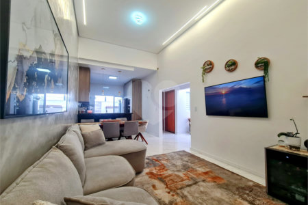 Casa à venda com 3 quartos, sendo 1 suíte, no condomínio Horto Florestal Iii, Sorocaba - SP