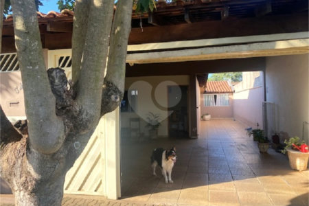 Casa térrea de 3 dormitórios