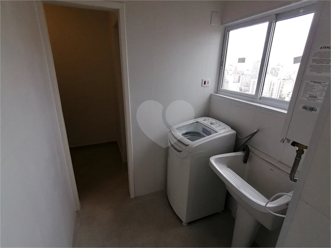 APARTAMENTO À VENDA, 1 QUARTO, GARAGEM, EM HIGIENOPOLIS, 60m2, 100% REFORMADO