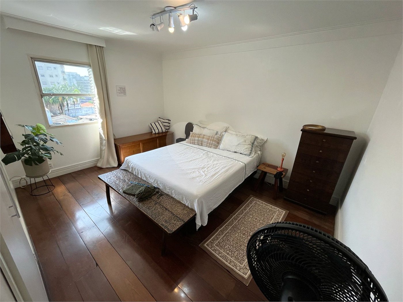 Apartamento à venda com 3 quartos, sendo 1 suíte,  em Santana, São Paulo, SP