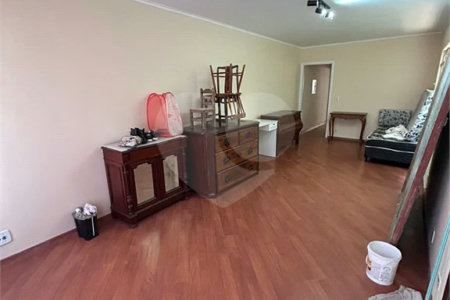 Sobrado em São Paulo com 140m², 4 dormitórios e 2 vagas de garagem