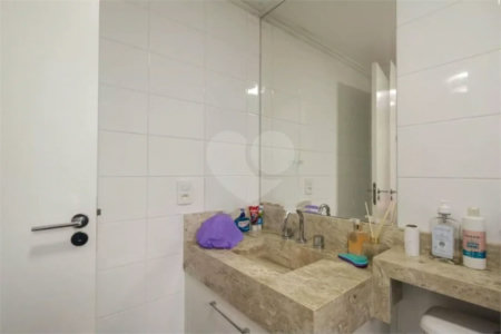 Apartamento na Mooca com 204m² amplo à venda 3 quartos, sendo 3 suítes, e 4 vagas