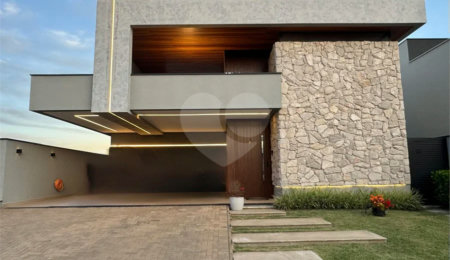Casa à venda com 3 quartos, sendo 1 suíte,  no condomínio Parque Residencial Damha 2, Piracicaba - SP