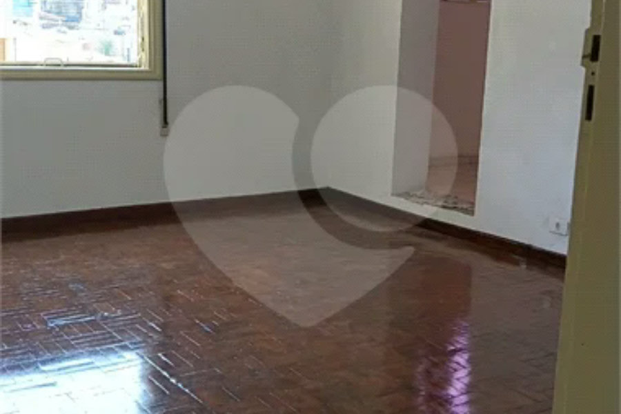 TERRENO ESQUINA A VENDA COM 3 CASAS + GARAGENS NO JABAQUARA / OU ALUGA CASA PRINCIPAL