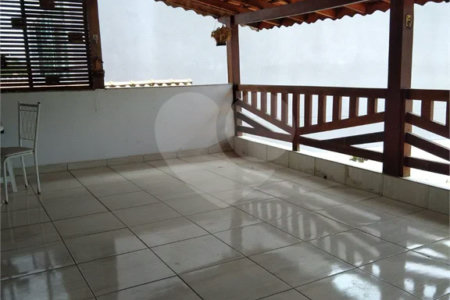 Casa com 3 dormitórios para locação, 222 m² - Vila Borghesi - São Roque/SP