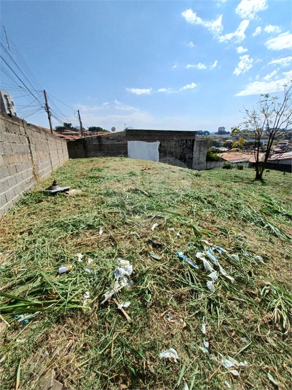 Terreno de 700 m² no Bairro do Alvinópolis em Atibaia
