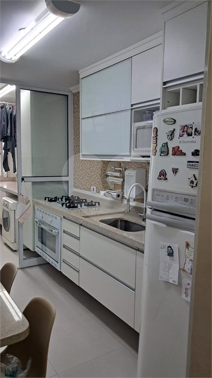 Apartamento à venda com 3 quartos, sendo 1 suíte, em Campo Grande, São Paulo, SP