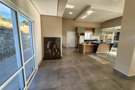 Casa de Vila à venda com 3 suítes em Inhayba, Sorocaba, SP