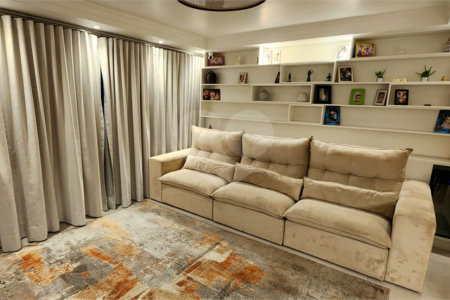 Apartamento à venda com 3 quartos, sendo 1 suíte, em Vila Campestre, São Paulo, SP