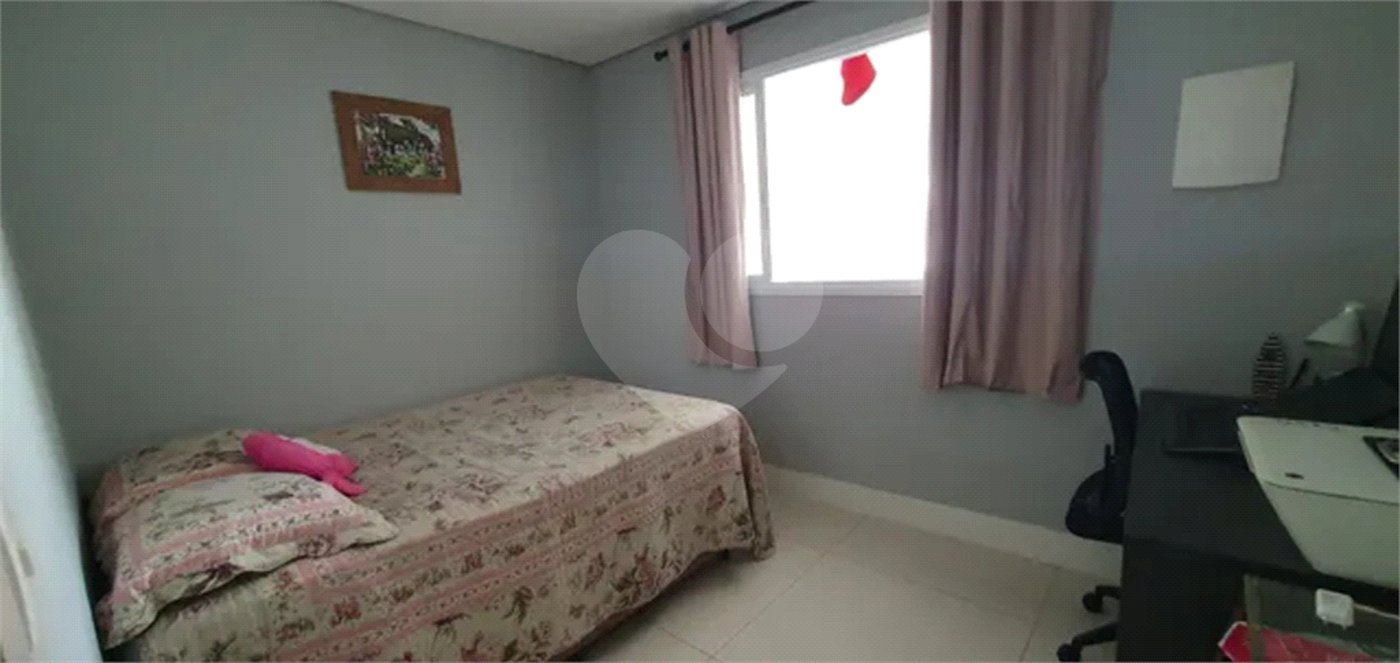 Casa à venda com 3 quartos em Parque Novo Horizonte, São José dos Campos, SP