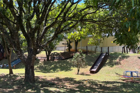 Casa à venda com 3 quartos, sendo 1 suíte,  no condomínio Villagio da Granja, Cotia - SP