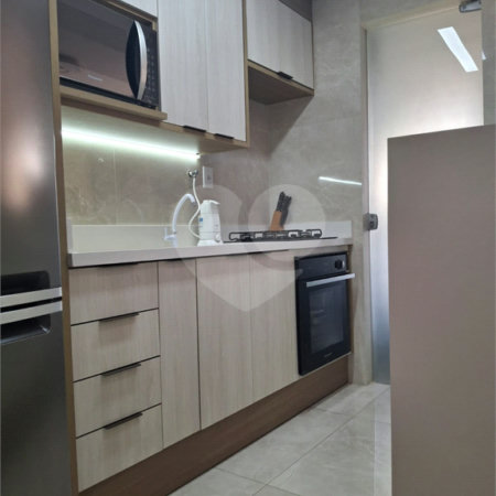 Apartamento à venda com 2 quartos, sendo 1 suíte,  em Ferreira, São Paulo, SP