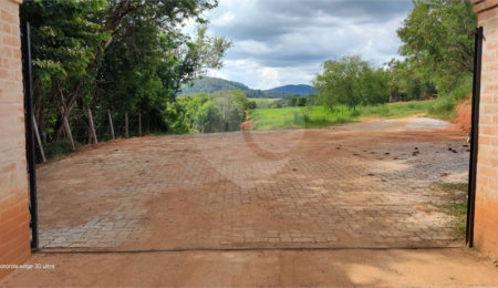 Terreno à venda em Batatuba, Piracaia, SP