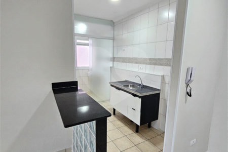 Apartamento à venda com 2 quartos, sendo 1 suíte, em Vila das Belezas, São Paulo, SP