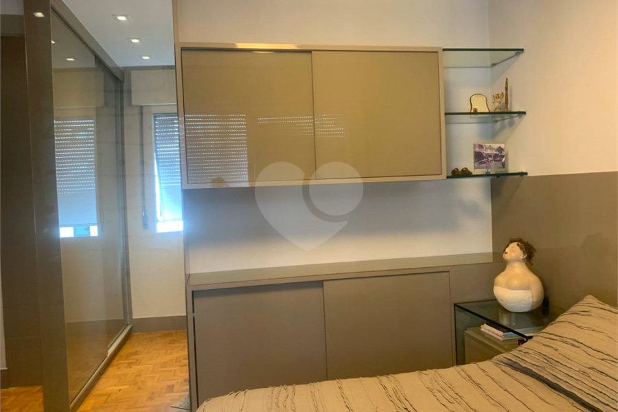 Apartamento à venda com 3 quartos, sendo 2 suítes, em Higienópolis, São Paulo, SP